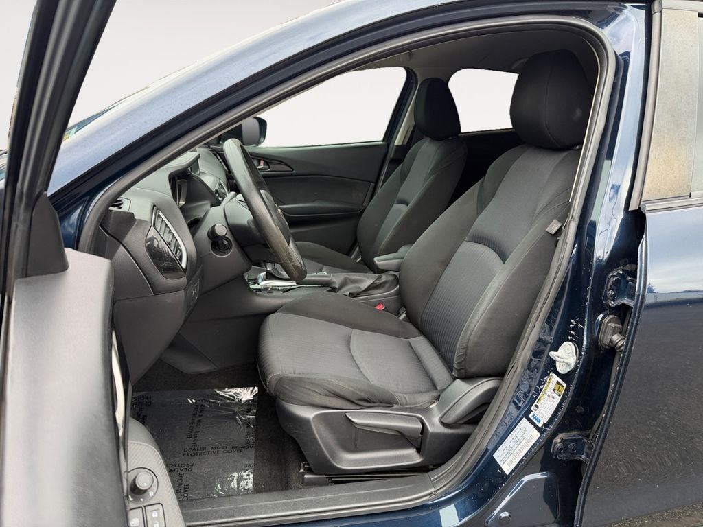 2015 Mazda Mazda3 i Sport