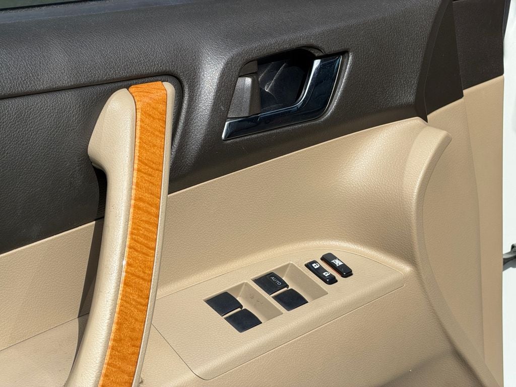 2010 Toyota Highlander Hybrid Limited