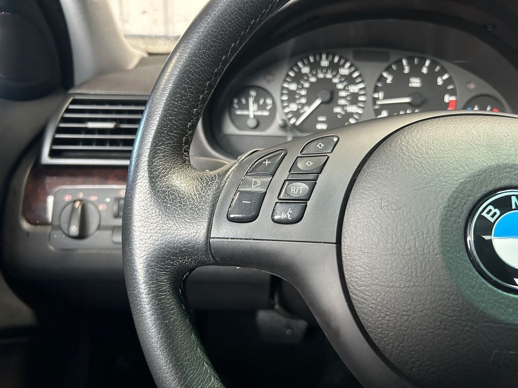 2003 BMW 3 Series 325i