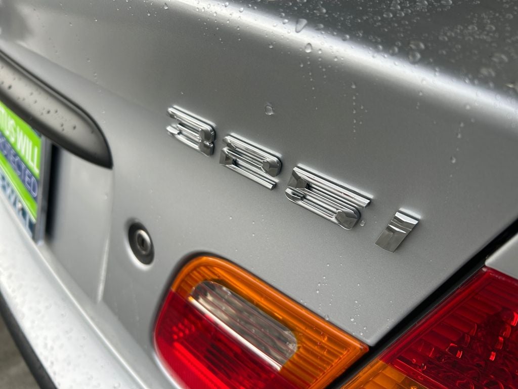 2003 BMW 3 Series 325i