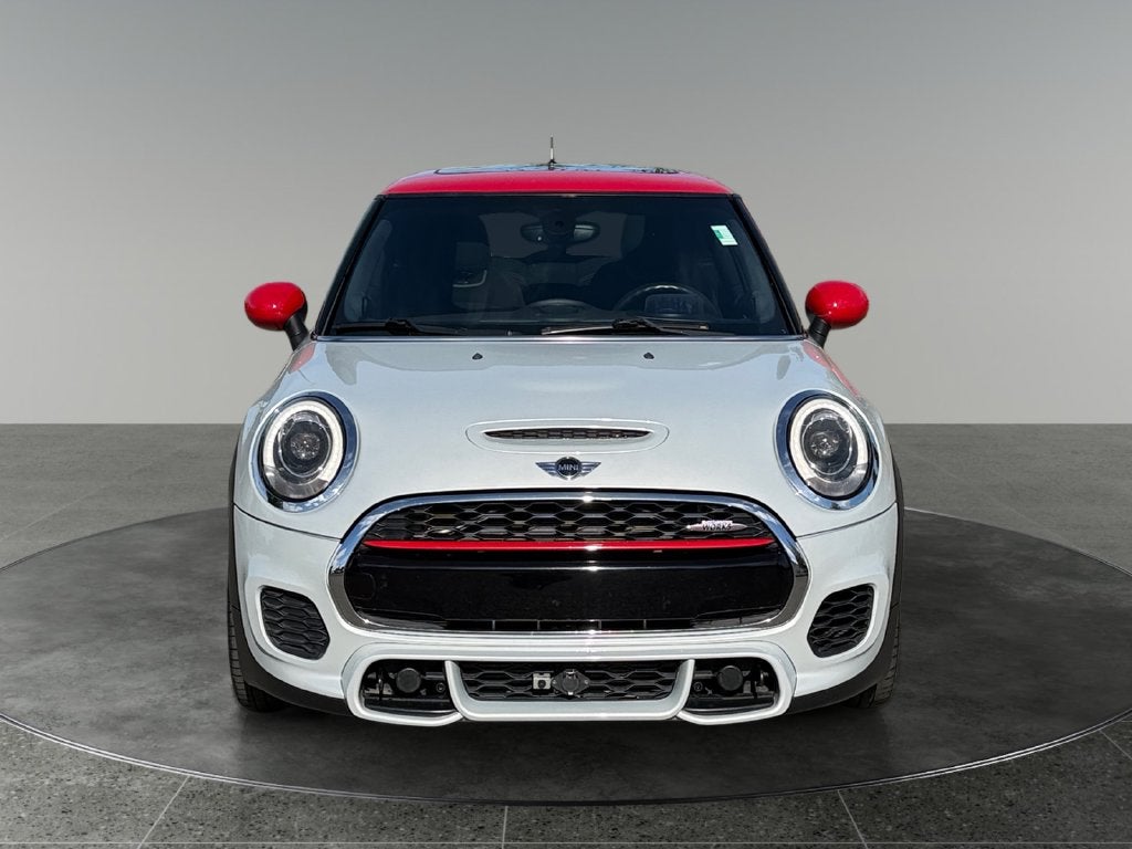 2016 MINI John Cooper Works Base