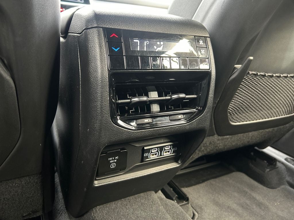 2022 Jeep Grand Cherokee L Altitude