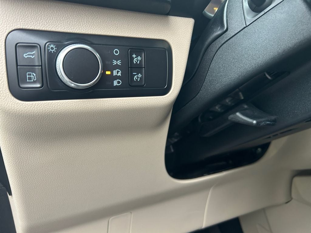 2022 Ford Escape SE Hybrid