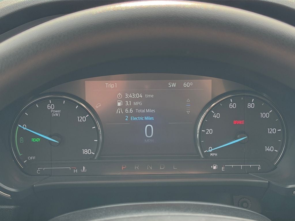 2022 Ford Escape Hybrid SE