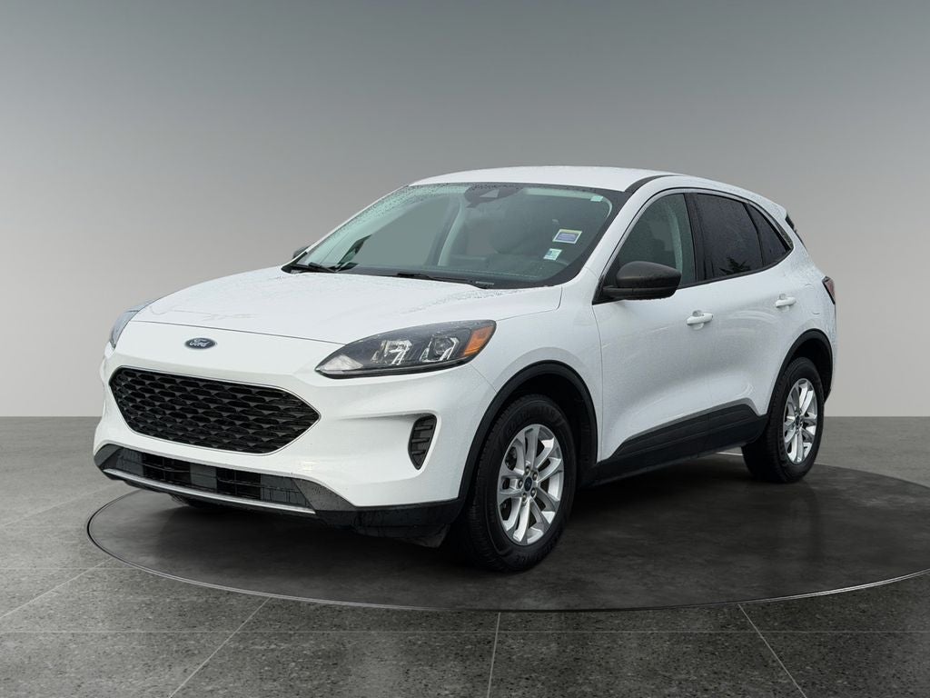 2022 Ford Escape Hybrid SE