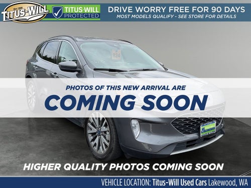 2022 Ford Escape Hybrid Titanium