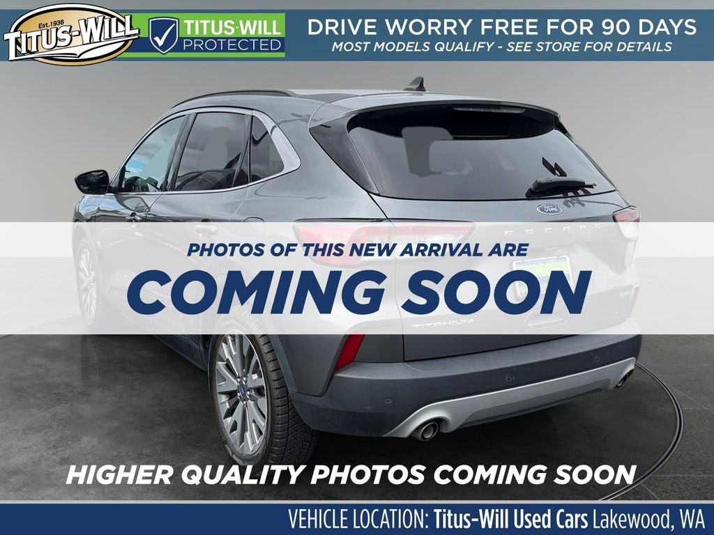 2022 Ford Escape Hybrid Titanium