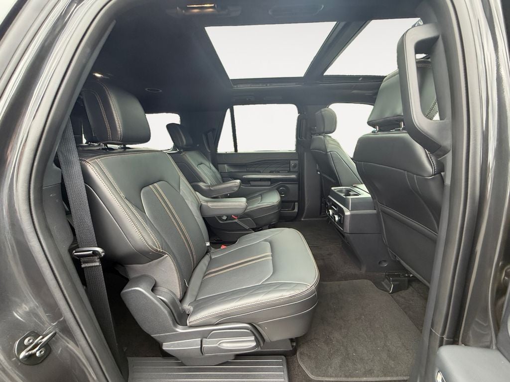 2022 Ford Expedition Max Platinum