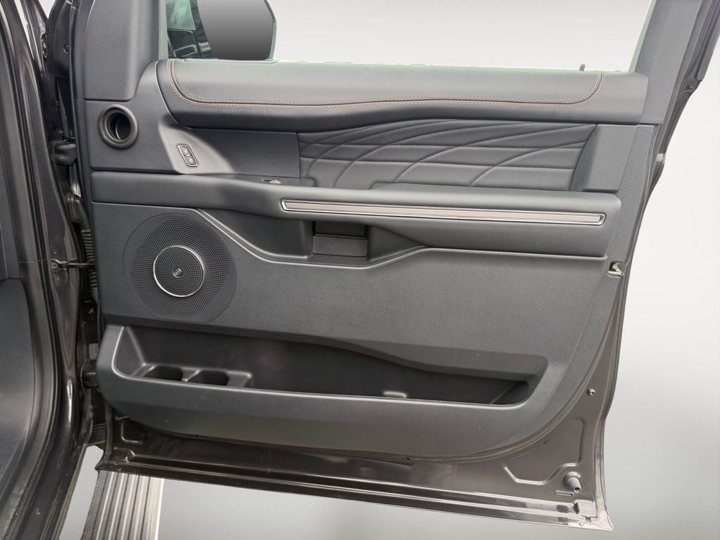 2022 Ford Expedition Max Platinum