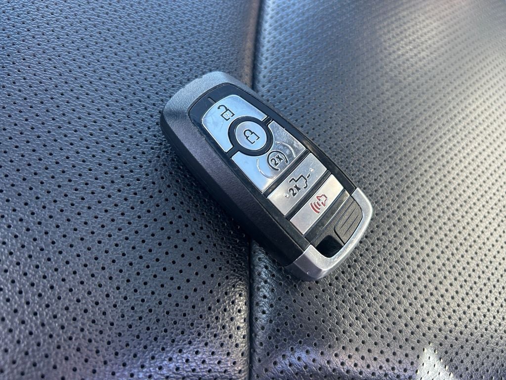 2023 Ford F-150 Lariat Hybrid
