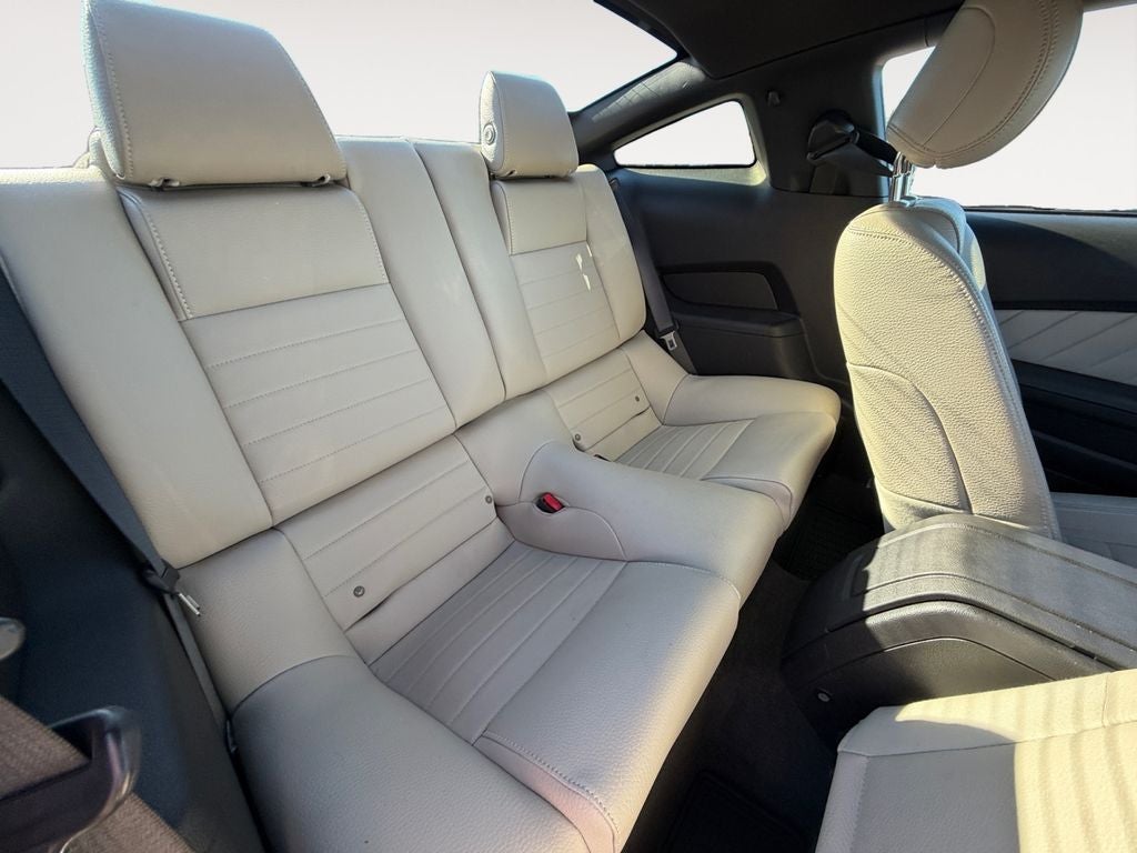 2012 Ford Mustang V6 Premium