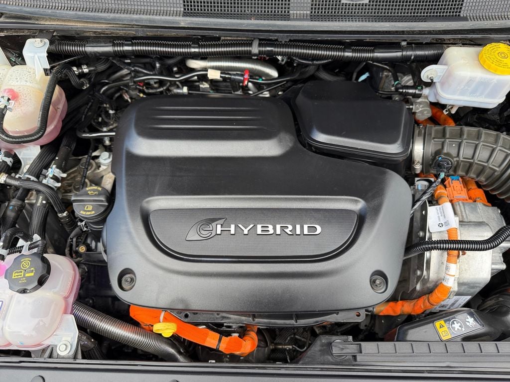 2023 Chrysler Pacifica Hybrid Touring L