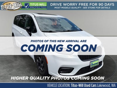 2023 Chrysler Pacifica Hybrid Limited