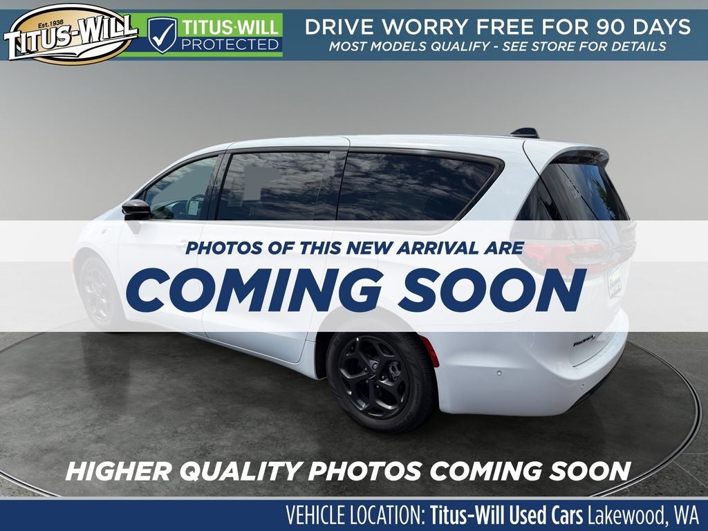 2023 Chrysler Pacifica Hybrid Limited