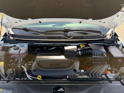 2024 Chrysler Pacifica Limited AWD