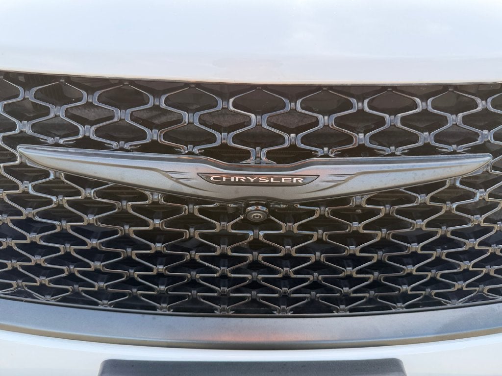 2024 Chrysler Pacifica Limited AWD