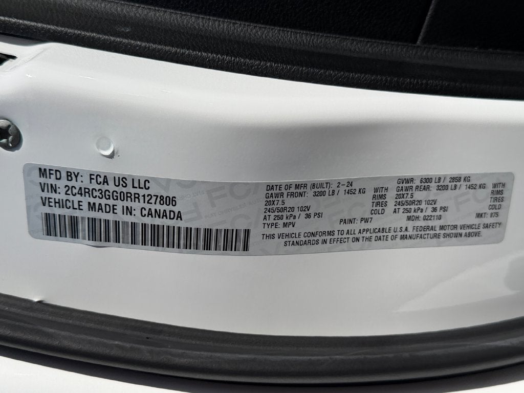2024 Chrysler Pacifica Limited AWD