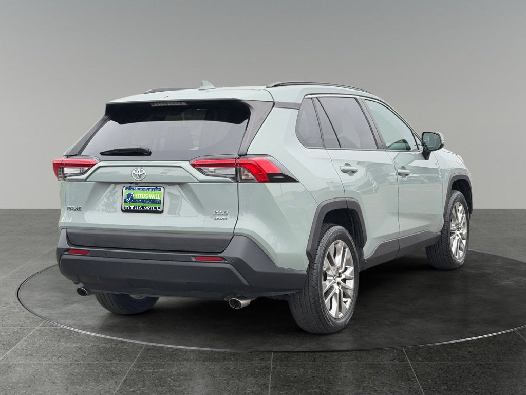 2021 Toyota RAV4 XLE Premium
