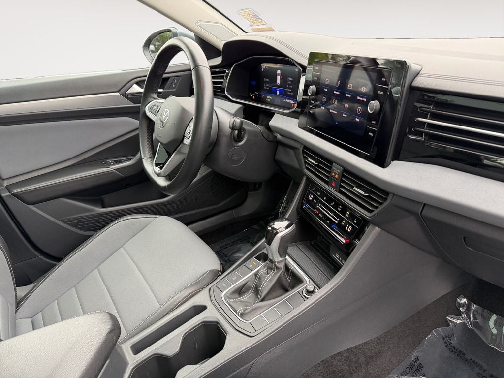 2025 Volkswagen Jetta 1.5T SE