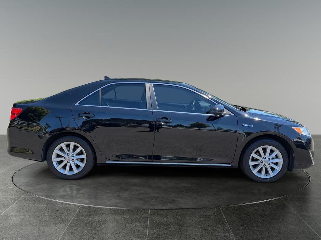2012 Toyota Camry Hybrid XLE
