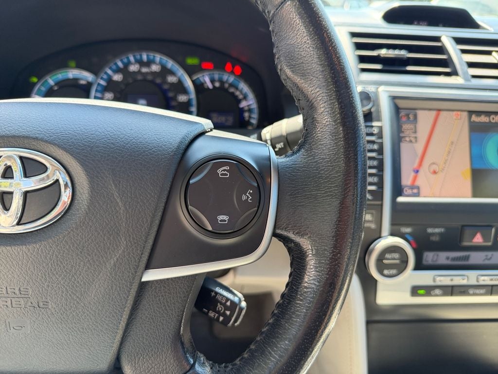 2012 Toyota Camry Hybrid XLE