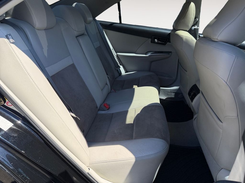 2012 Toyota Camry Hybrid XLE