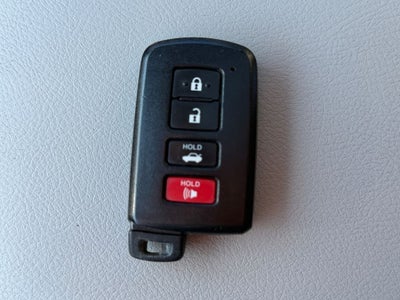 2012 Toyota Camry Hybrid XLE