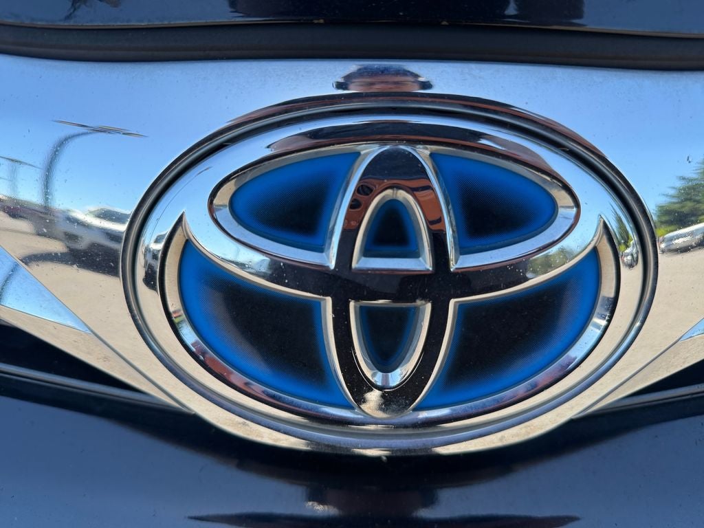 2012 Toyota Camry Hybrid XLE