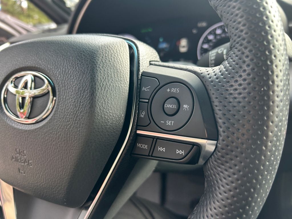 2022 Toyota Avalon Hybrid Limited