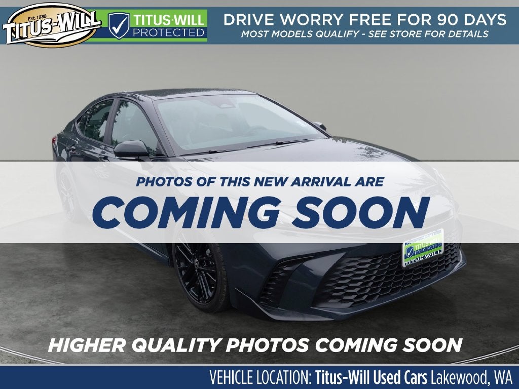 2026 Toyota Camry SE Hybrid