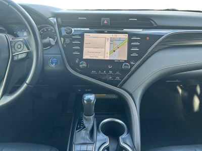 2020 Toyota Camry Hybrid XLE