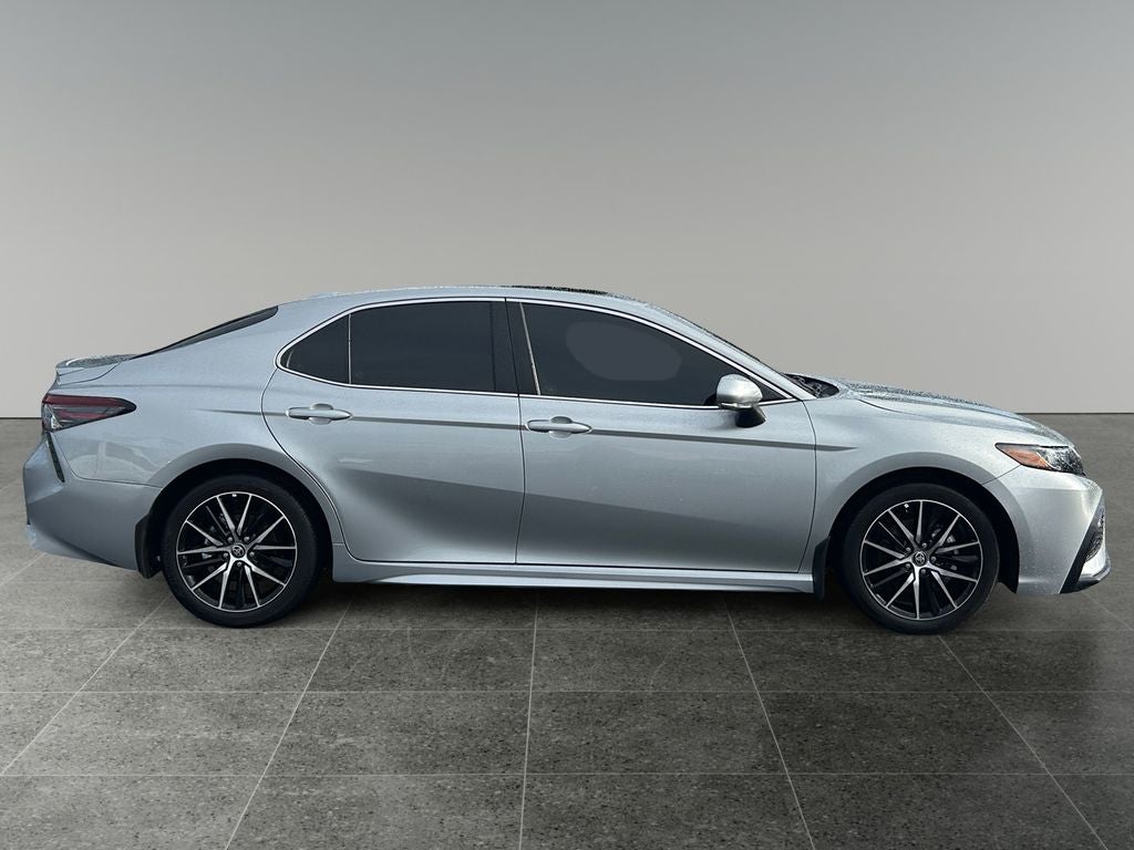 2024 Toyota Camry SE ALL-WHEEL DRIVE
