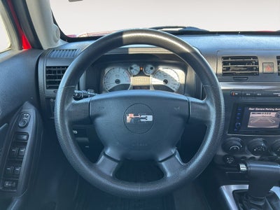 2010 Hummer H3 Base