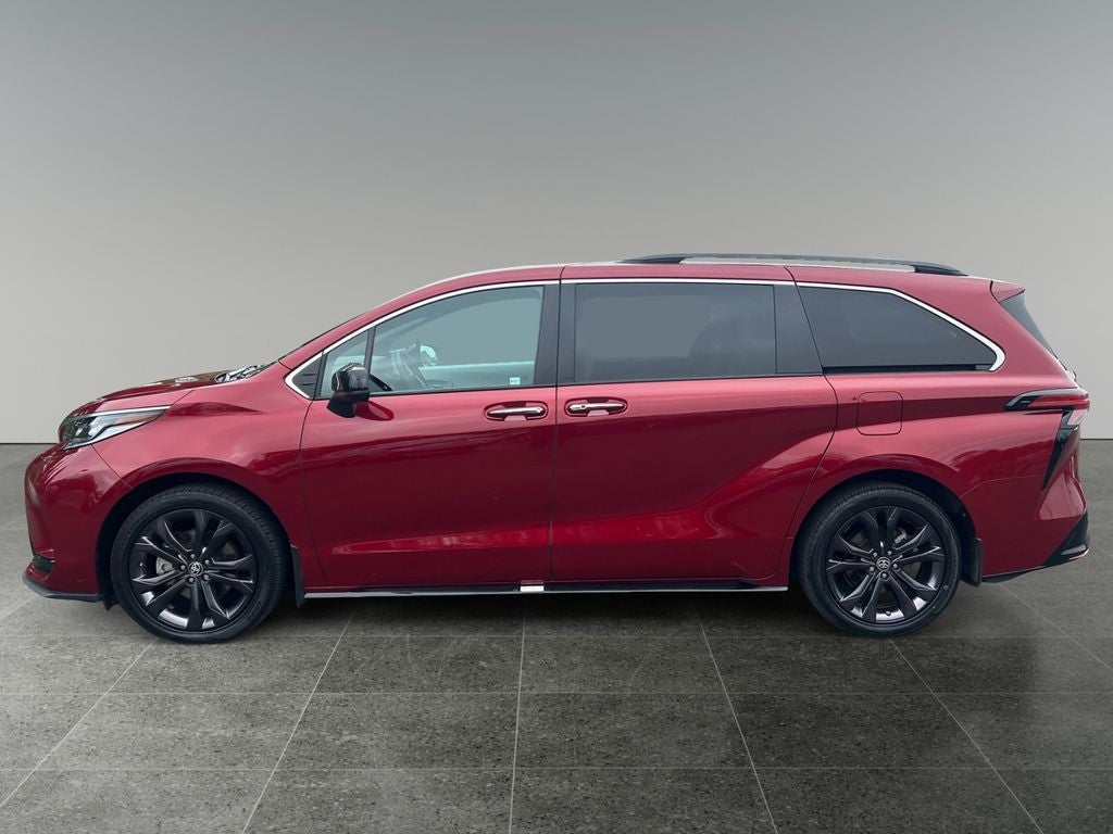 2024 Toyota Sienna XSE 7 Passenger