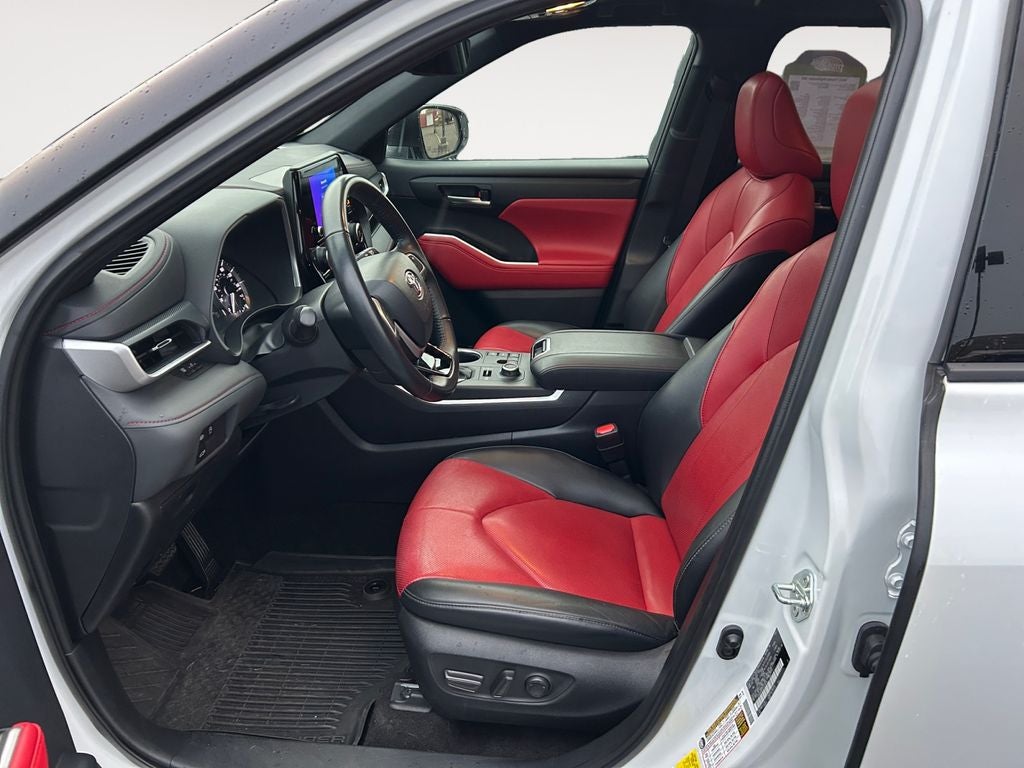 2023 Toyota Highlander XSE