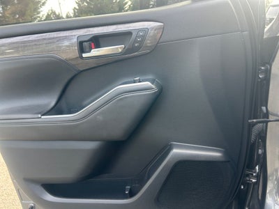 2023 Toyota Highlander Hybrid Limited