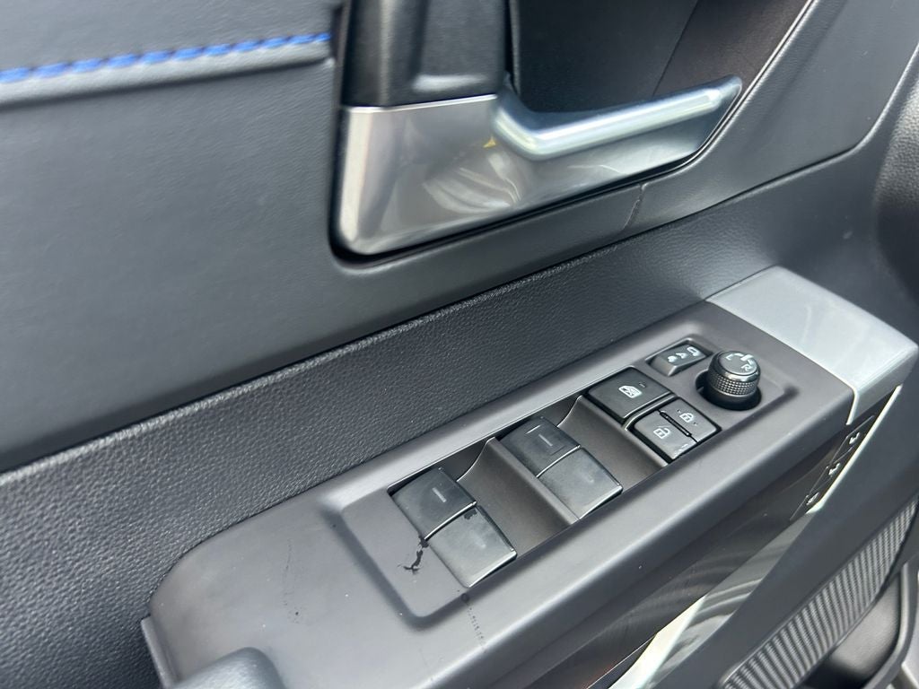 2023 Toyota Tundra Platinum 6" LIFTED W/ FUEL WHEELS