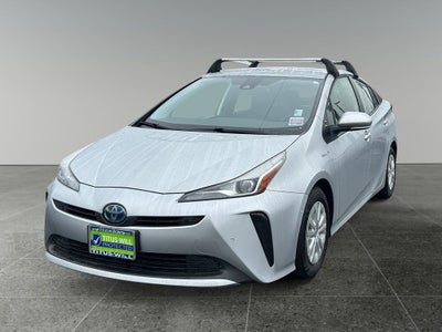 2021 Toyota Prius LE