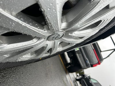 2021 Toyota Prius LE