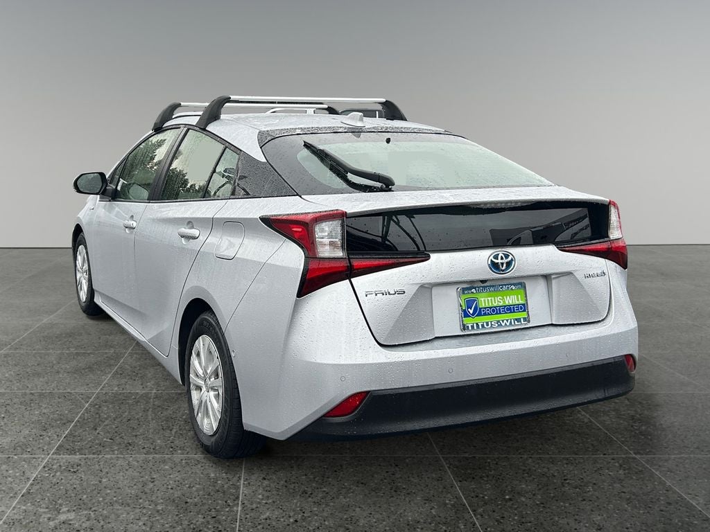 2021 Toyota Prius LE