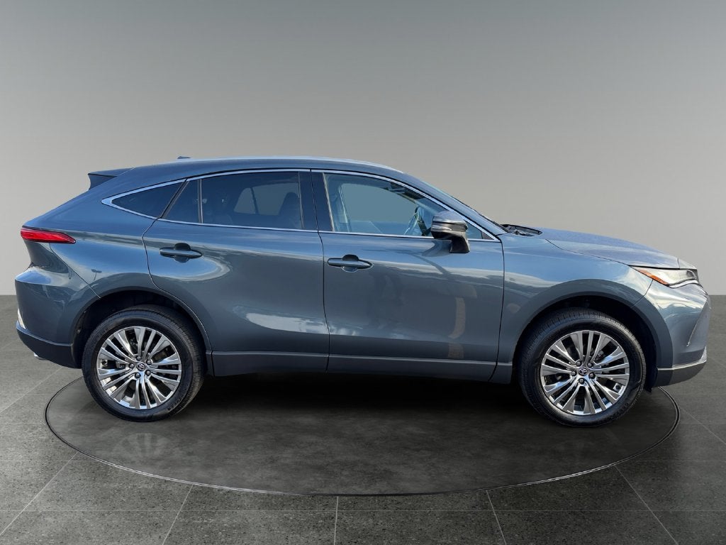 2024 Toyota Venza XLE