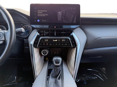 2024 Toyota Venza XLE