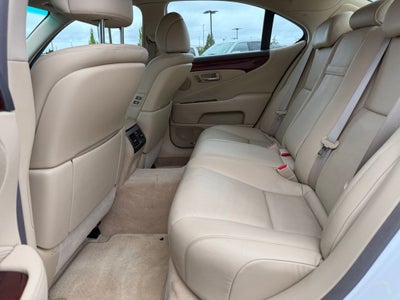 2007 Lexus LS 460