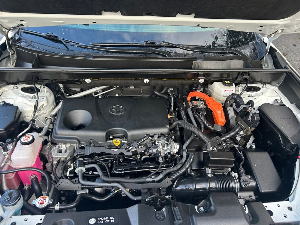 2022 Toyota RAV4 Hybrid SE