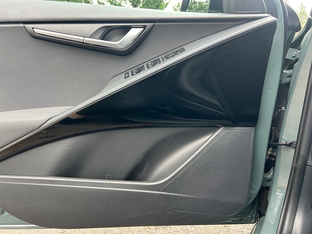 2023 Kia Niro EV Wind