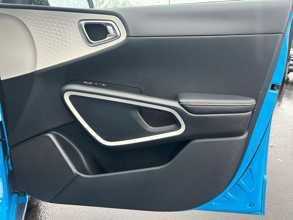 2023 Kia Soul GT-Line