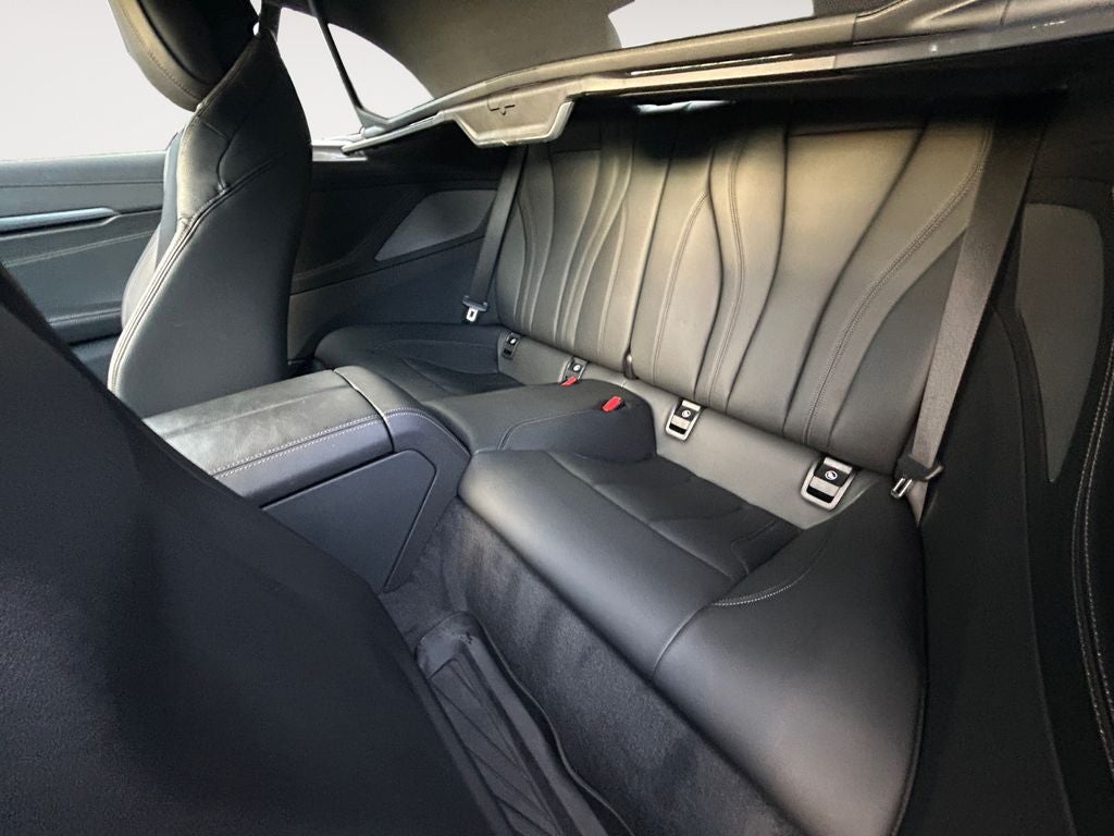 2020 BMW 8 Series 840i