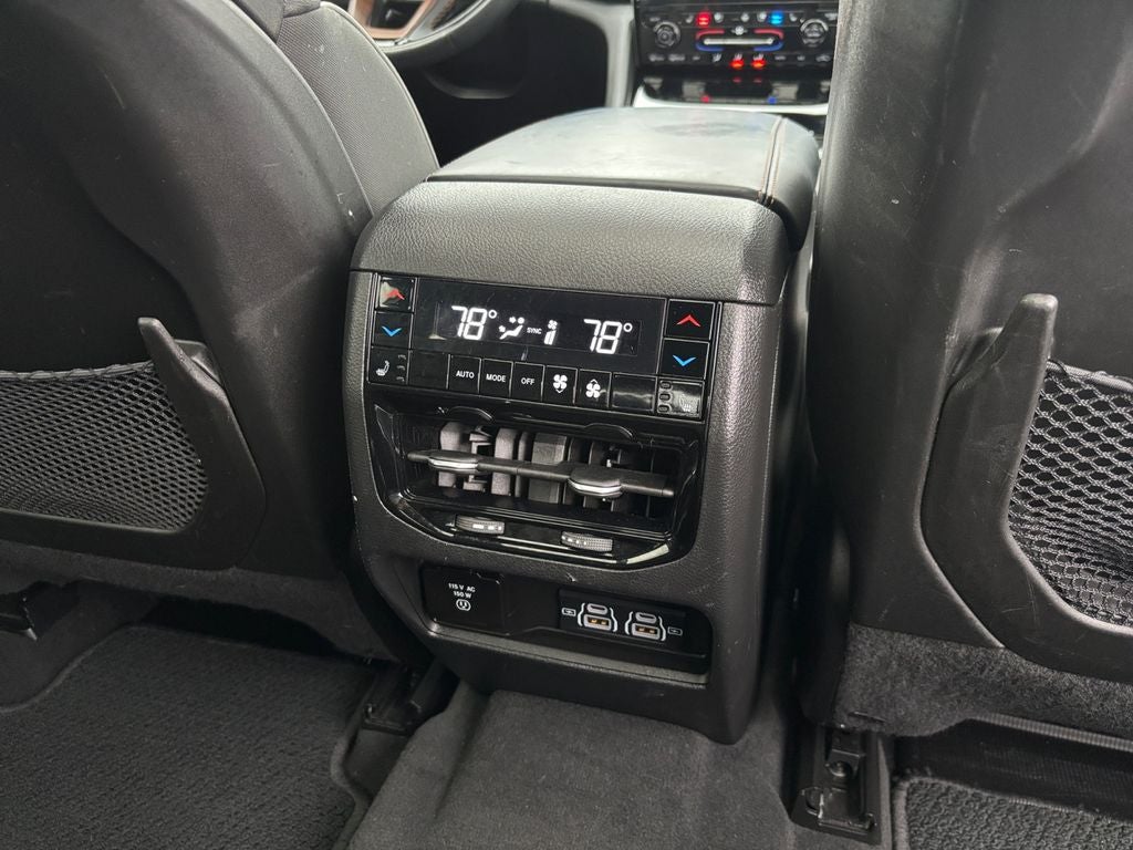 2023 Jeep Grand Cherokee L Summit