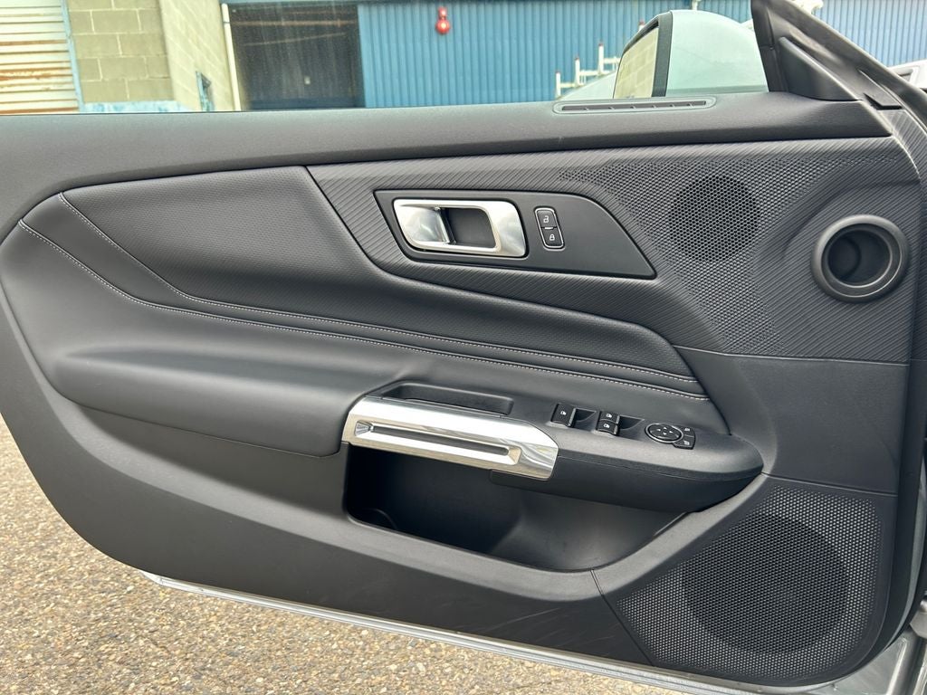 2025 Ford Mustang EcoBoost Premium