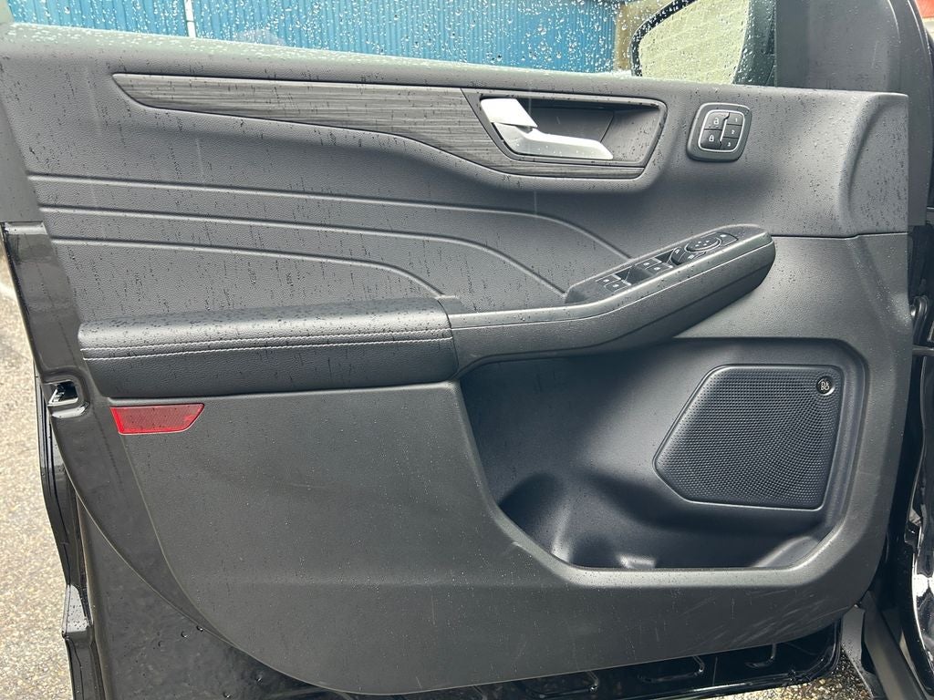 2024 Ford Escape Plug-In Hybrid Base